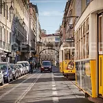 公寓 Cozy In Amazing Location! Lisboa