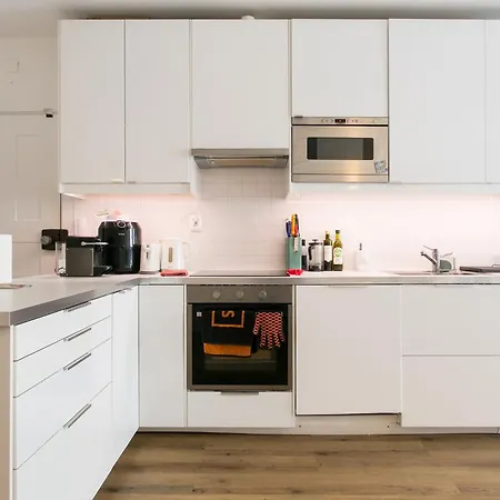 Appartement Cozy In Amazing Location! *