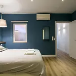 Cozy In Amazing Location! Лиссабон