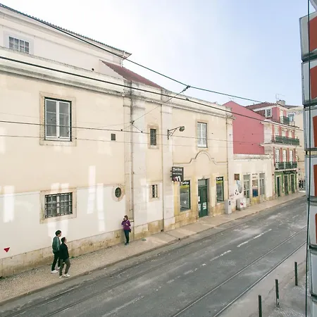 Cozy In Amazing Location! Lisboa